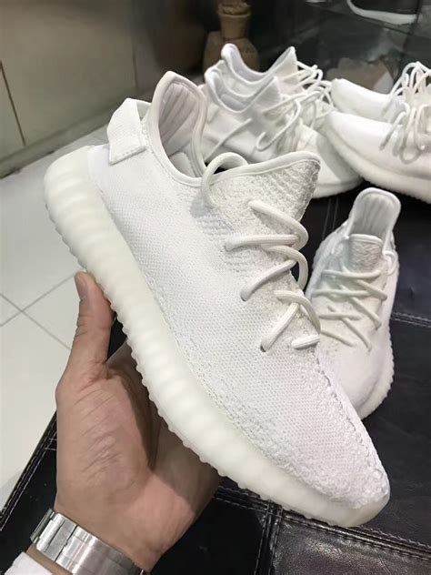 adidas 350 schoenen bruin wit|Adidas Yeezy Boost 350 V2 .